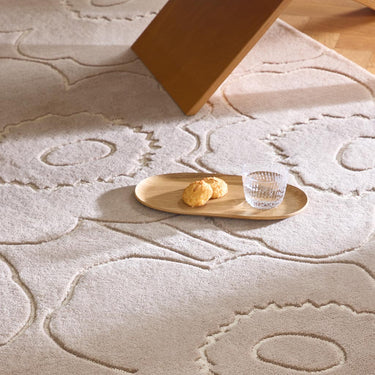 Marimekko løper, Piirto Unikko Greige 133704 – produkt- og miljøbilde 2