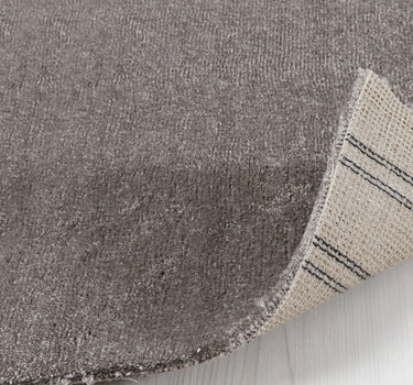 PLUME HELDEKKENDE TEPPE FARGE SILVER