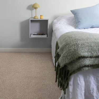 POPPY LOOP HELDEKKENDE TEPPE MILJØ